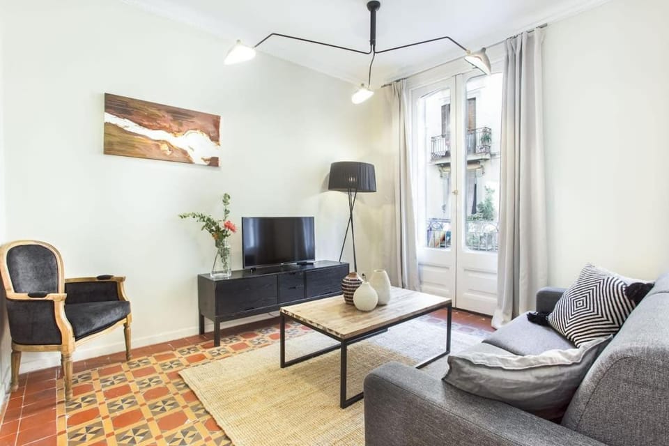 The Collection Barcelona - 4bedroom apartment with a balcony in Las Ramblas 1 2 Apartment in Barcelona