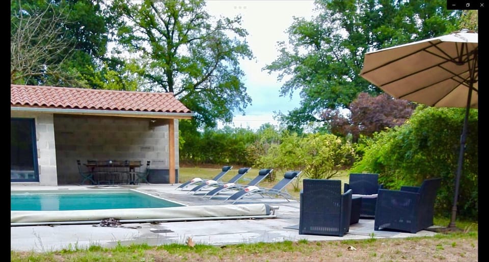 Swimming pool, Swimming pool