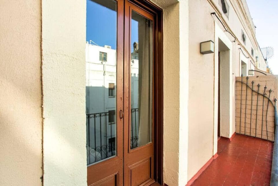 The Collection Barcelona - Bright and modern 3bedroom in Las Ramblas 3 1B Apartment in Barcelona