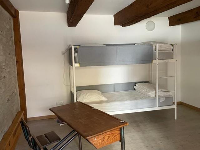 bunk bed