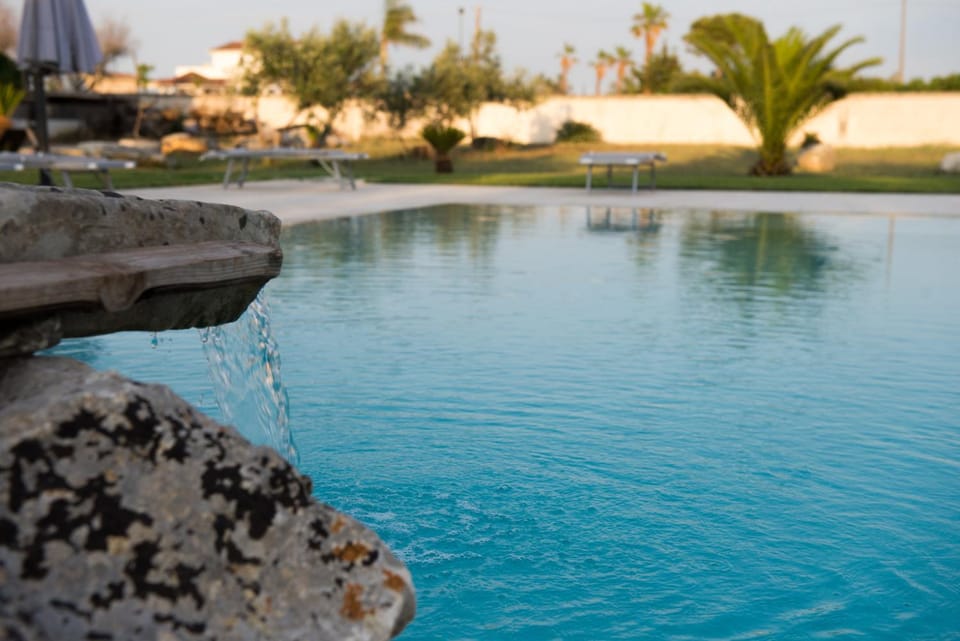 Swimming pool, Swimming pool