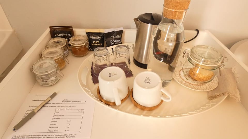 Coffee/tea facilities