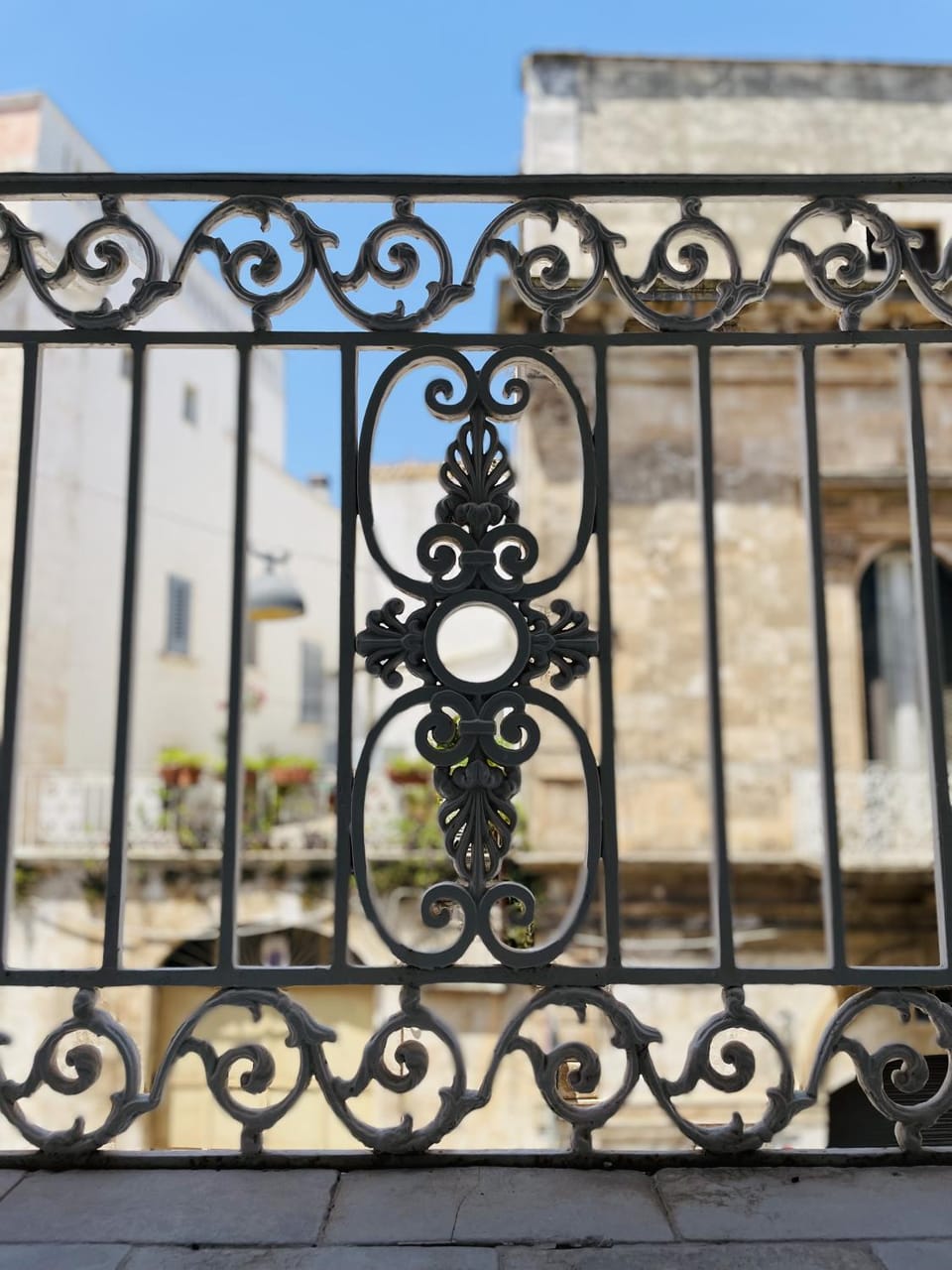 View (from property/room), Balcony/Terrace, Decorative detail
