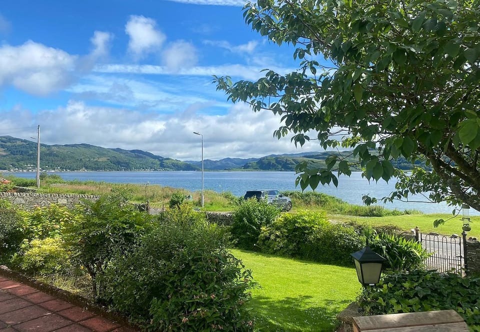 Garden, Sea view
