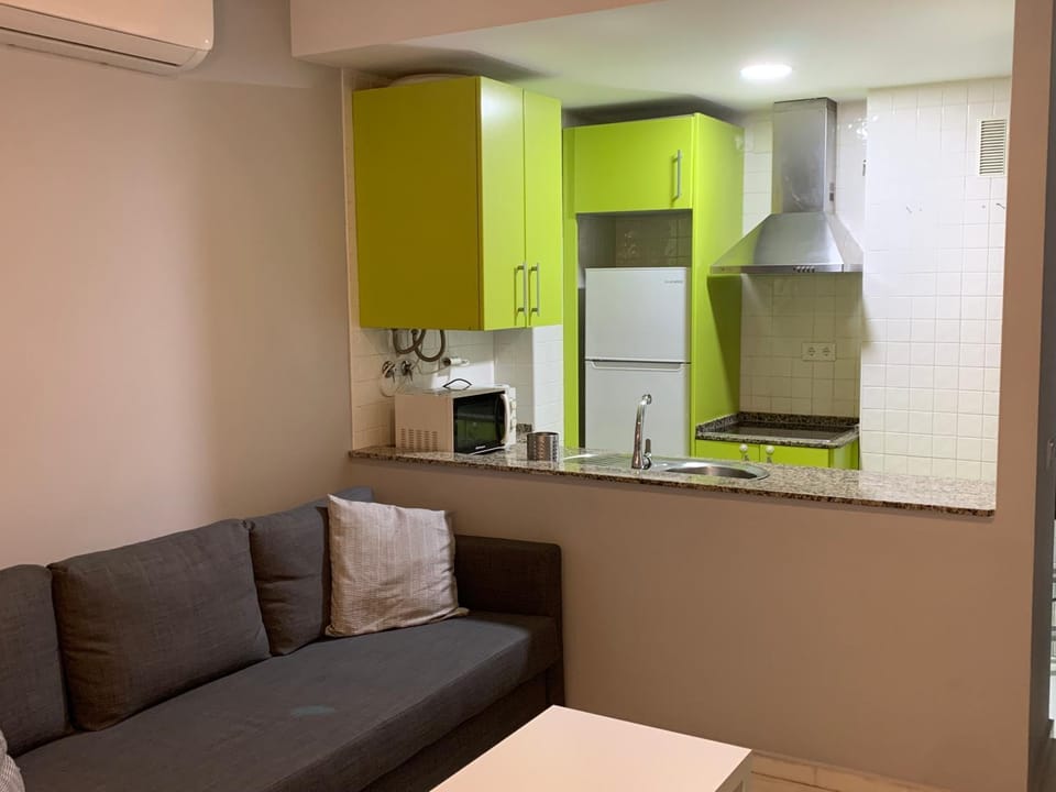 Apartamento a 5 minutos de la playa de la caleta Apartment in Cadiz