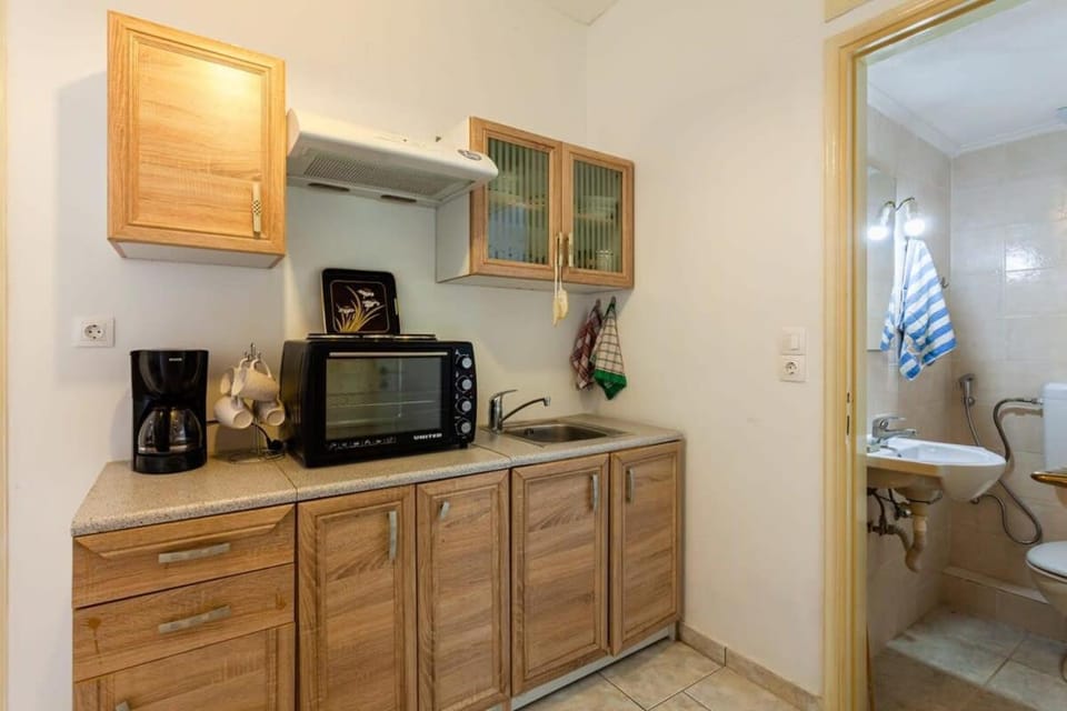 Toilet, Bathroom, Kitchen or kitchenette