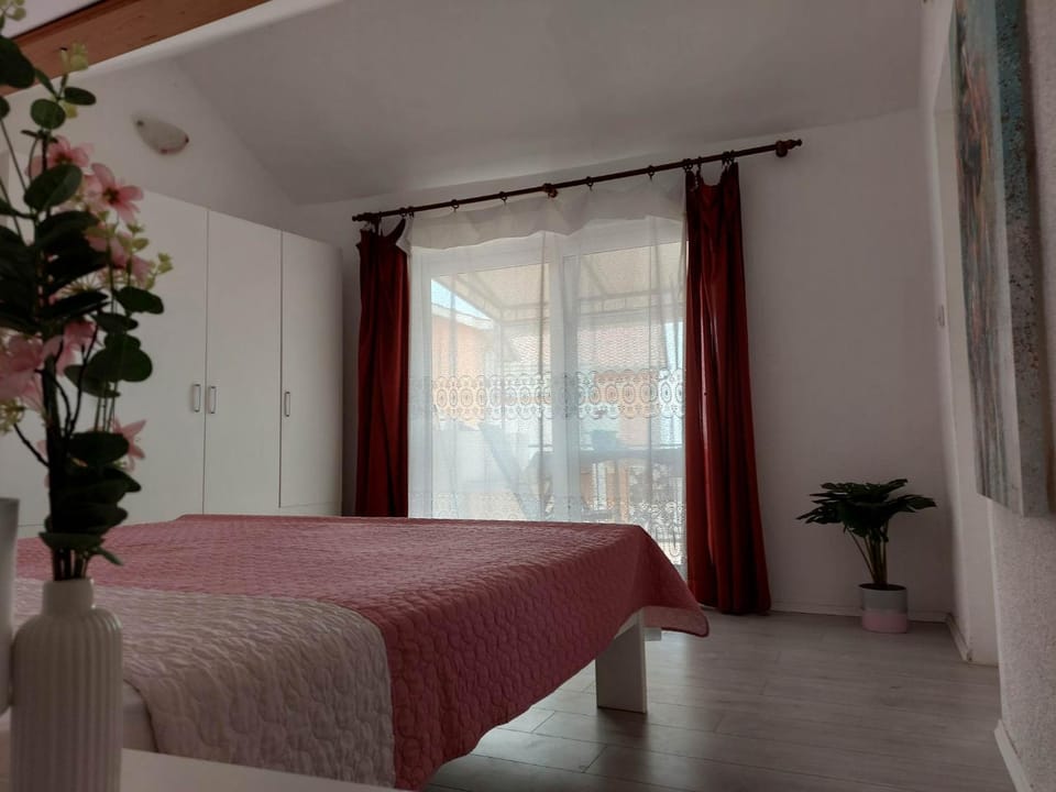 Apartmani Mare Apartment in Šibenik-Knin County, Croatia