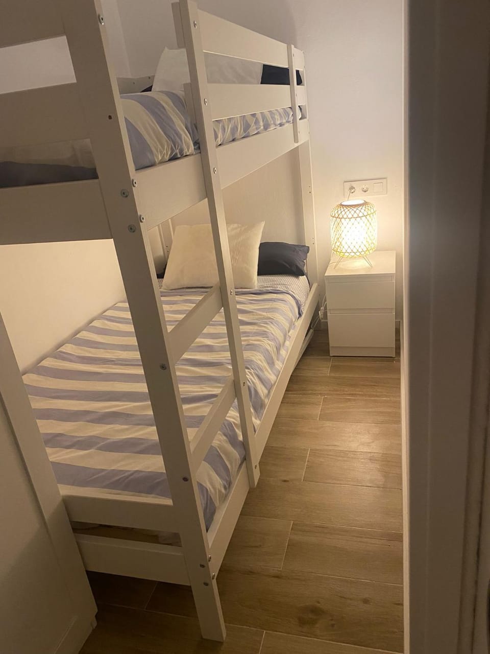 bunk bed