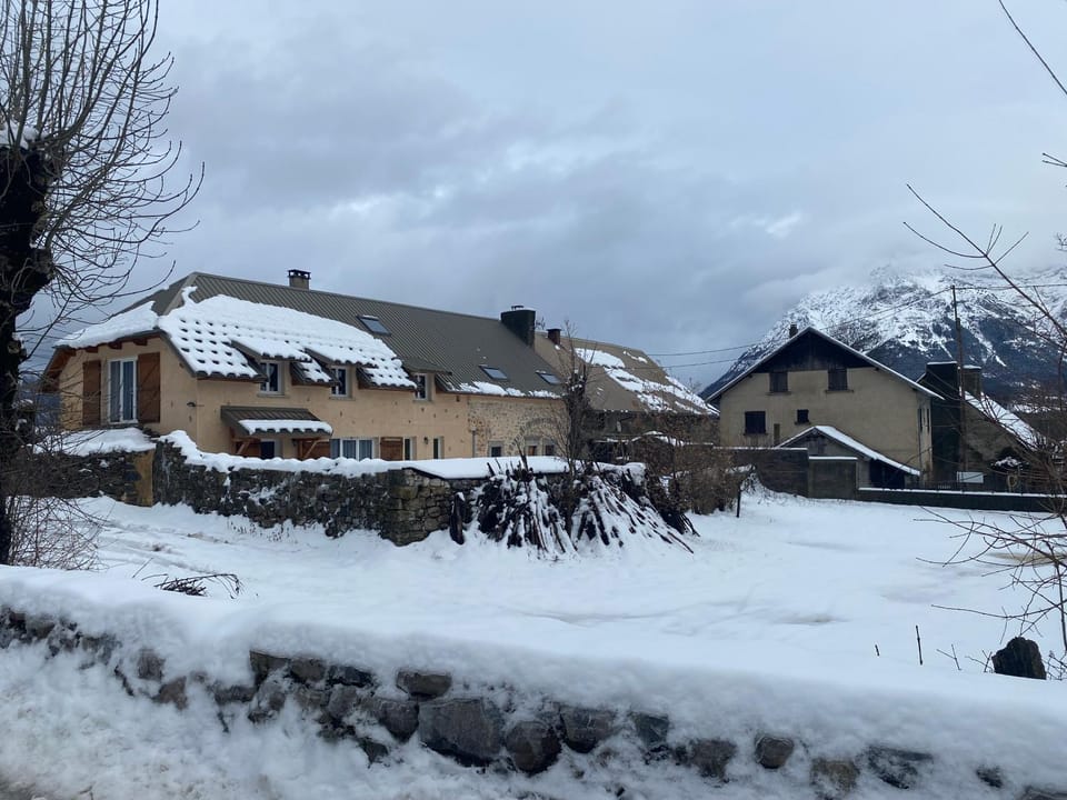Property building, Natural landscape, Winter