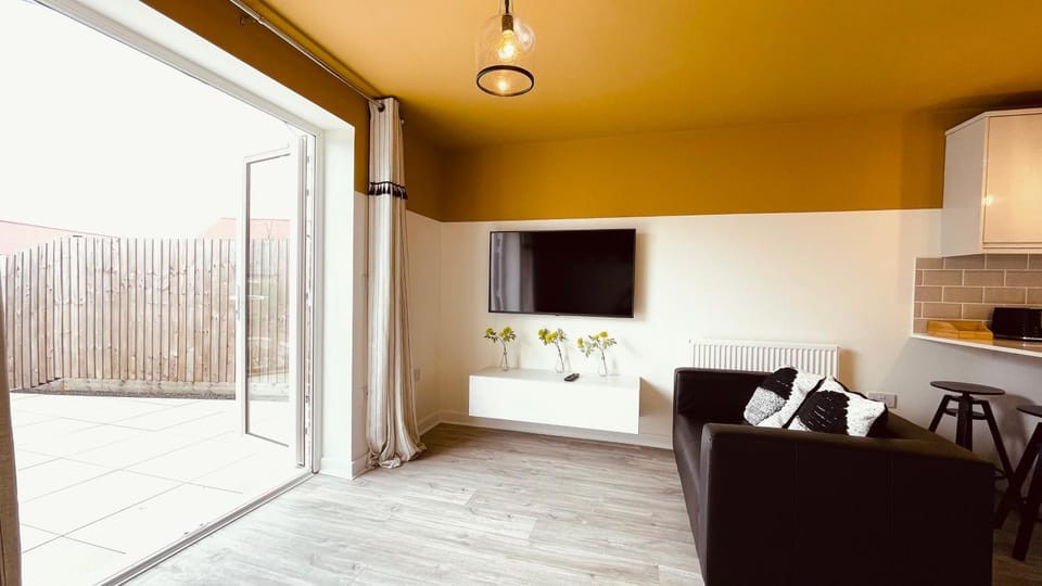 TV and multimedia, Living room, Seating area