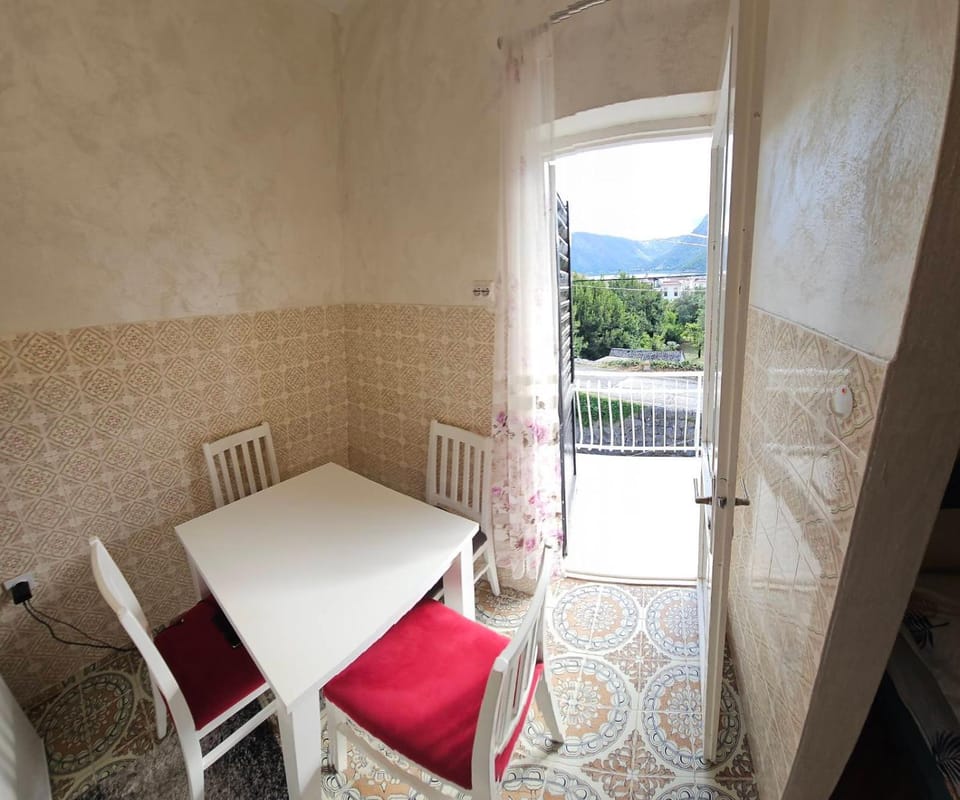AB Apartmani Risan Apartment in Kotor Municipality