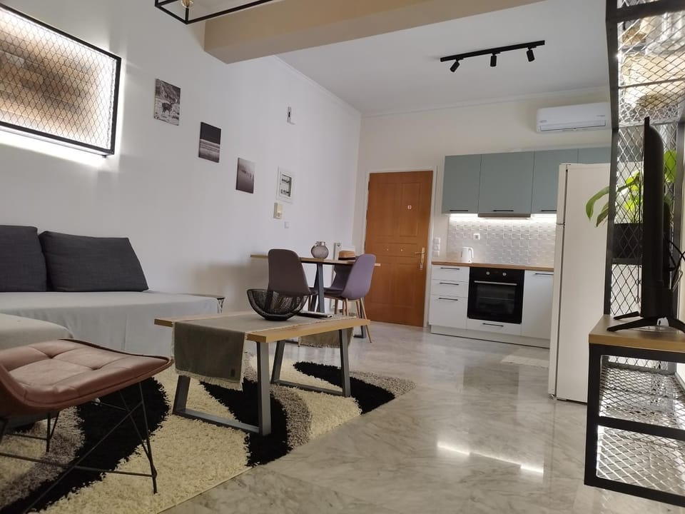 Oreon Suites - 'Ophelia' Apartment in Nafplion