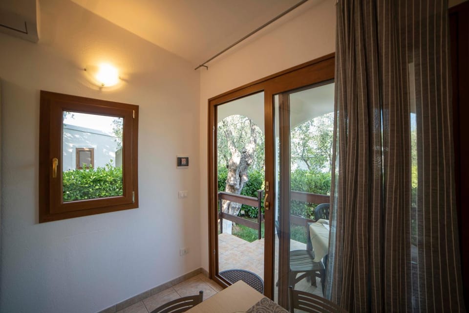 Holiday Apartment orchidea with swimming pool and private beach -2 House in Province of Foggia