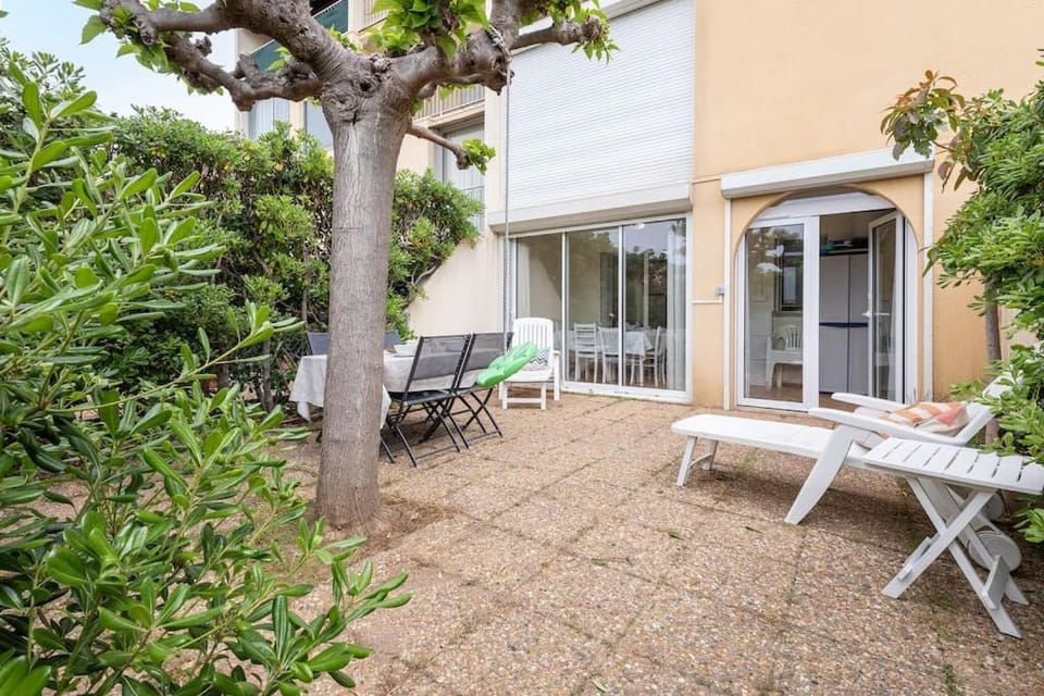 T2 cabine Le Corail du Cap proche plage WIFI Cabin in Agde