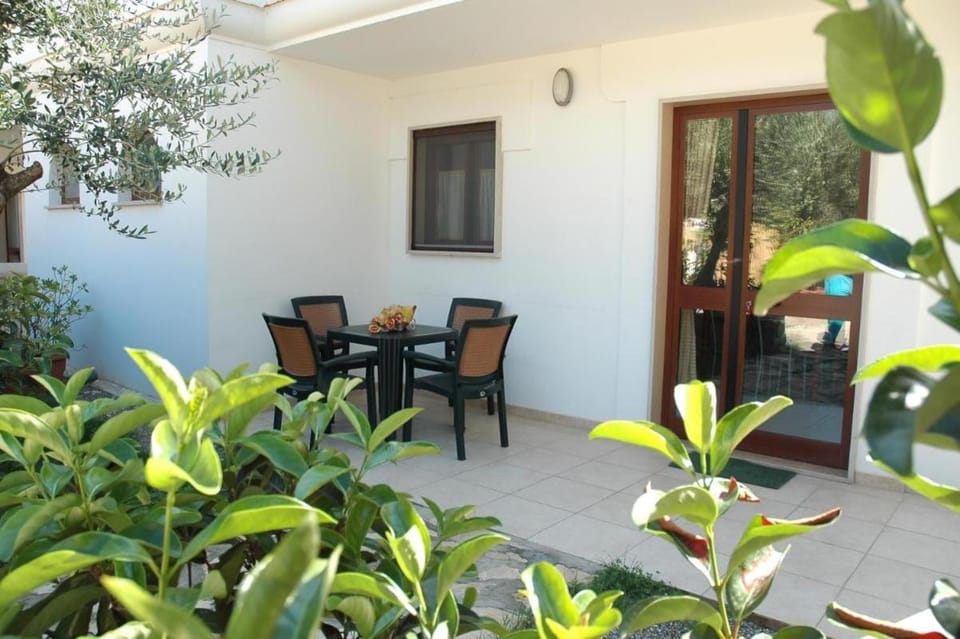 Garden, Other