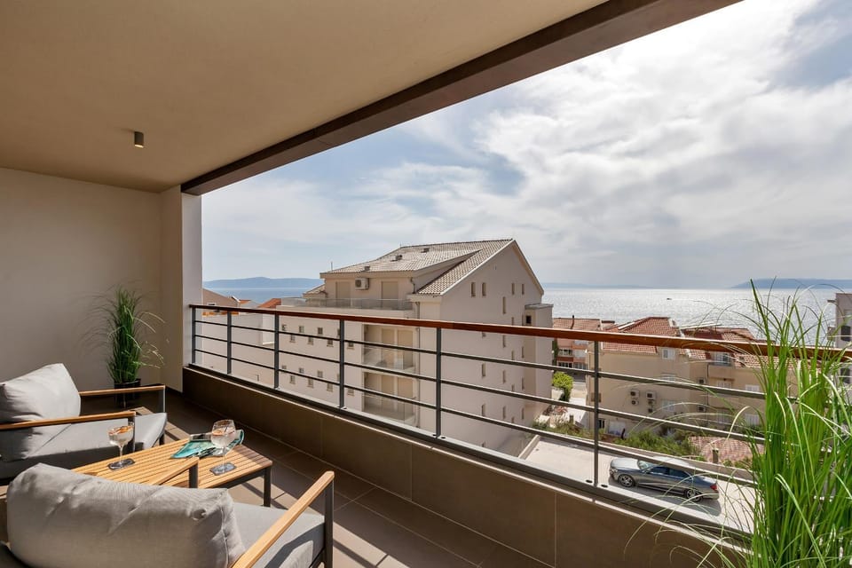 1-2 Luxury Apartments L&L Tucepi - 100m from the beach - Makarska Exklusiv Apartment in Tučepi