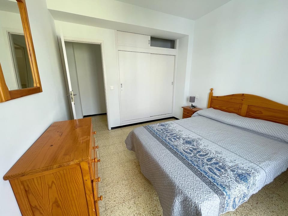 Bed, Bedroom, wardrobe