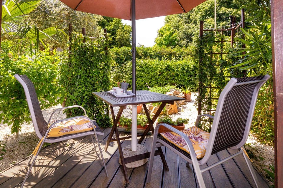 Patio, Garden