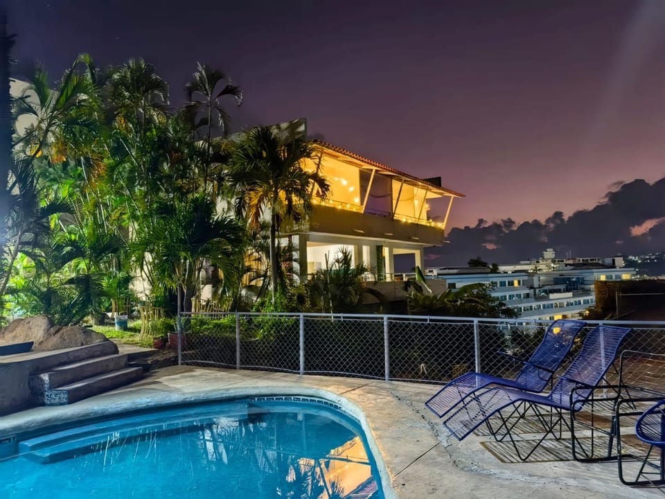 Property building, Night