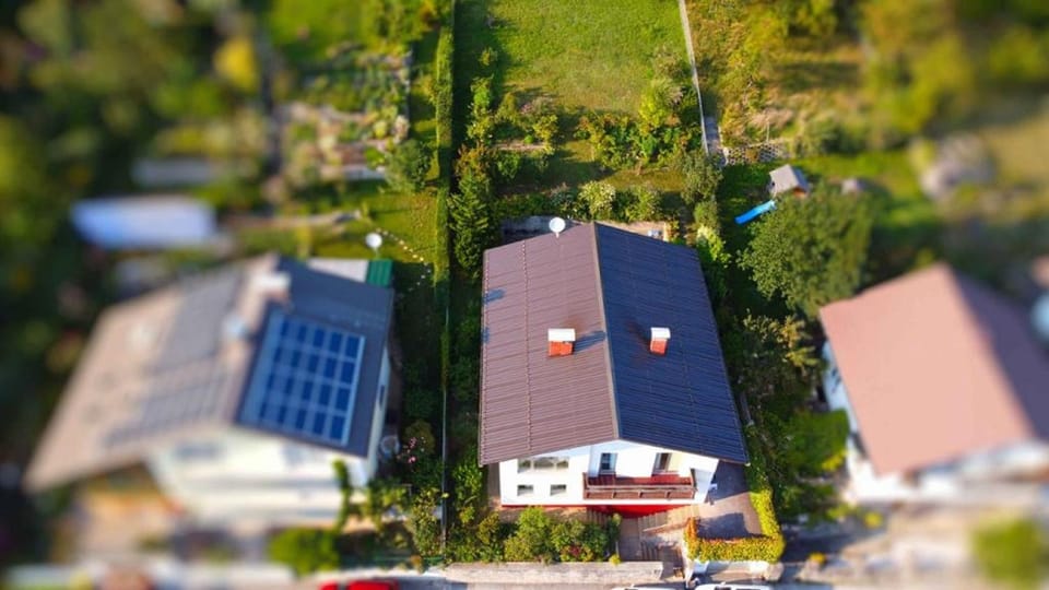 Property building, Bird's eye view