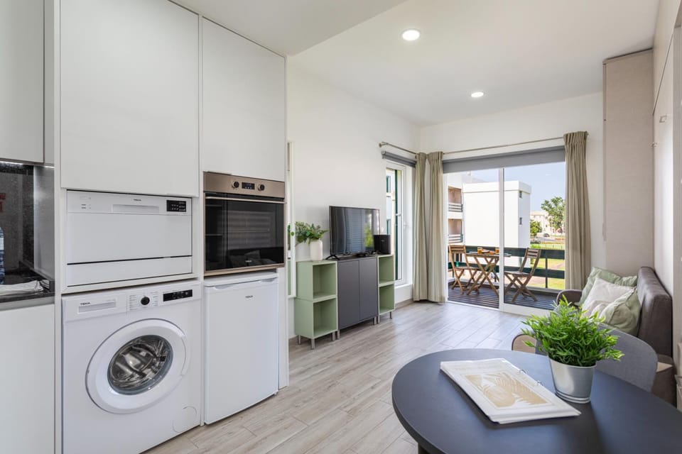 Centralgarve - Elegant and Cosy Studio in the Heart of Vilamoura - Aldeia do Mar T0 Apartment in Quarteira