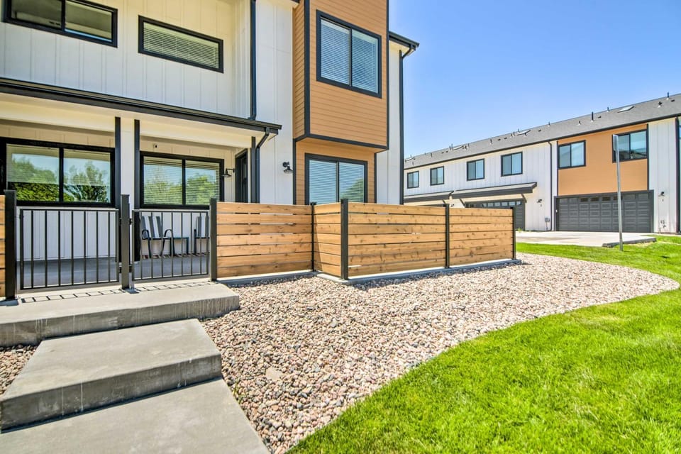 Gorgeous Greeley Getaway - Close to Parks! House in Greeley