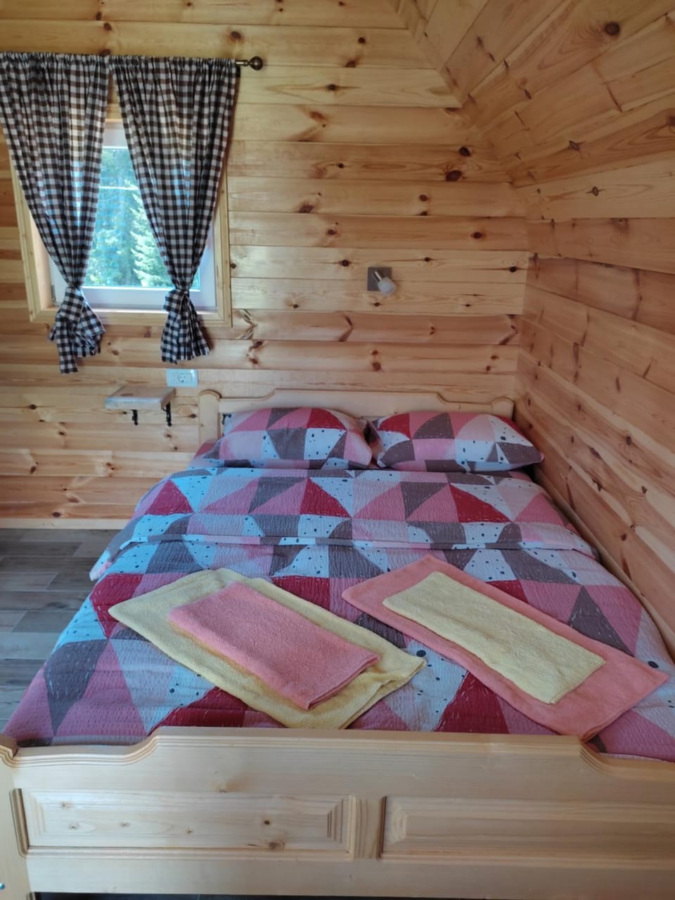 Tim Curic House in Montenegro