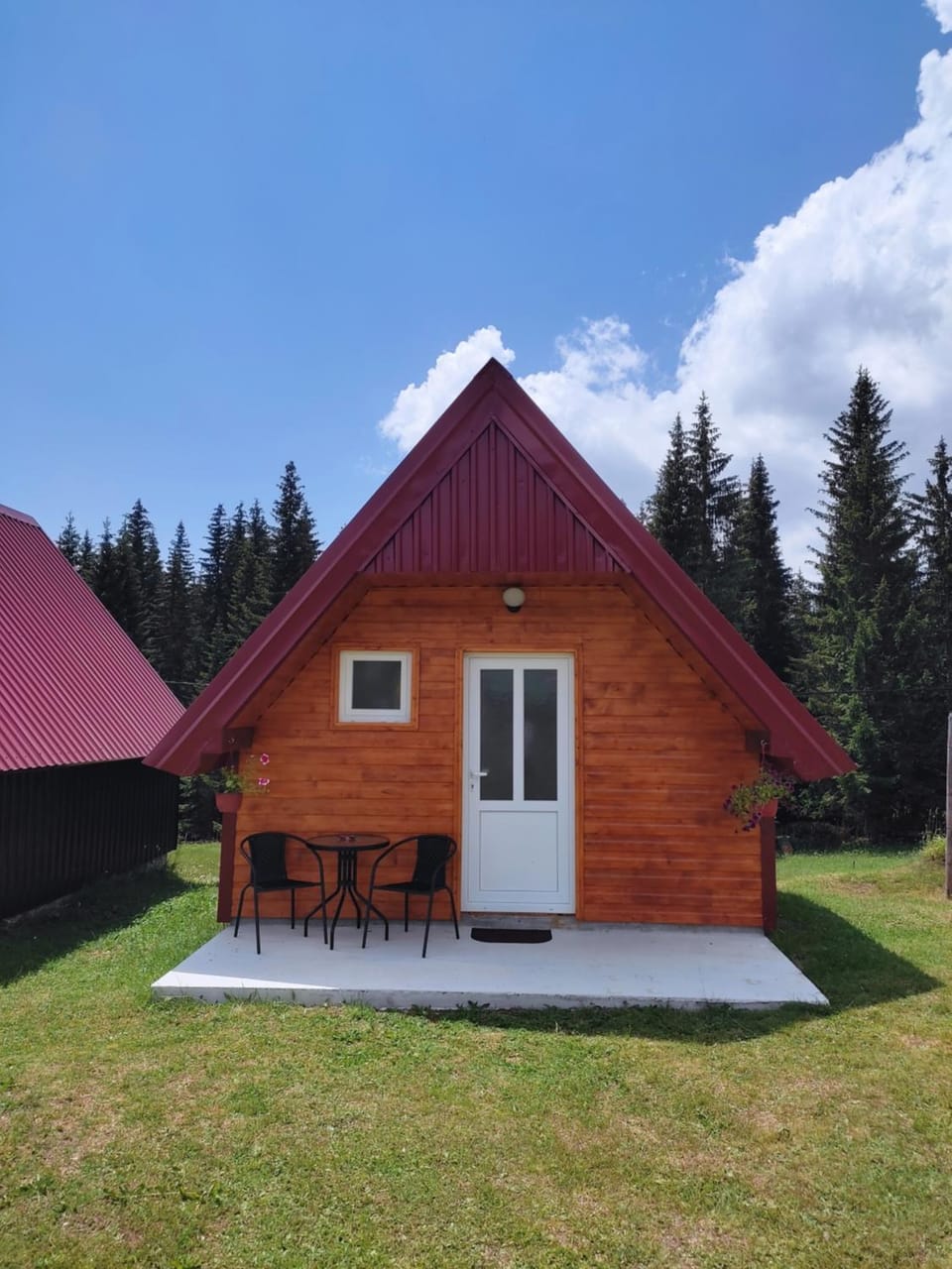 Tim Curic House in Montenegro