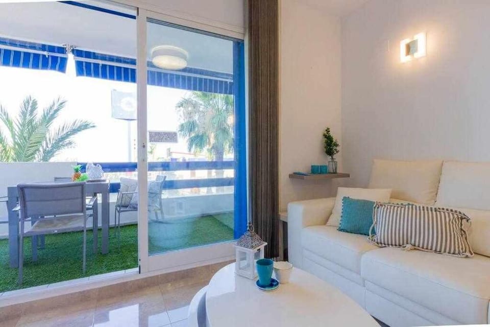 Apartment Pink Calm Apartment in Vega Baja del Segura