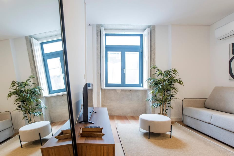 Downtown Wonder Flat w/ AC by LovelyStay Apartment in Porto