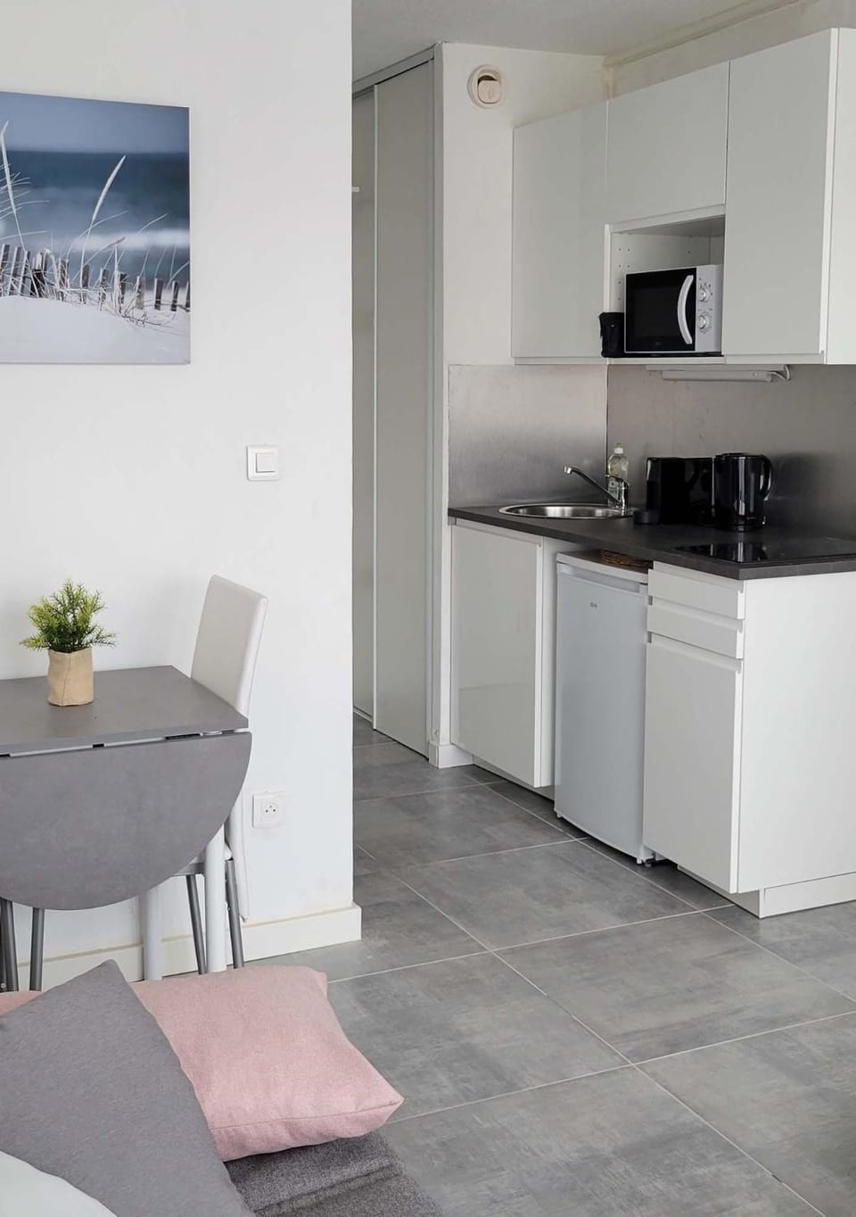 Studio proche centre et plage avec clim et parking Apartment in La Grande-Motte