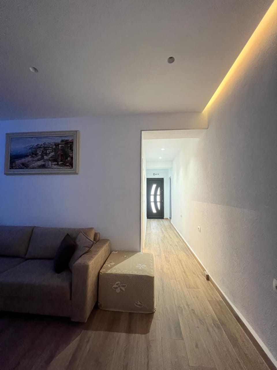 Lovely One-Bedroom Apartment with BBQ-grill! Apartment in Sarandë
