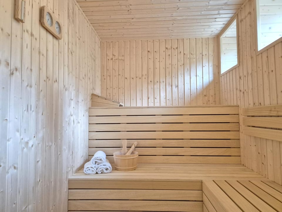 Property building, Sauna