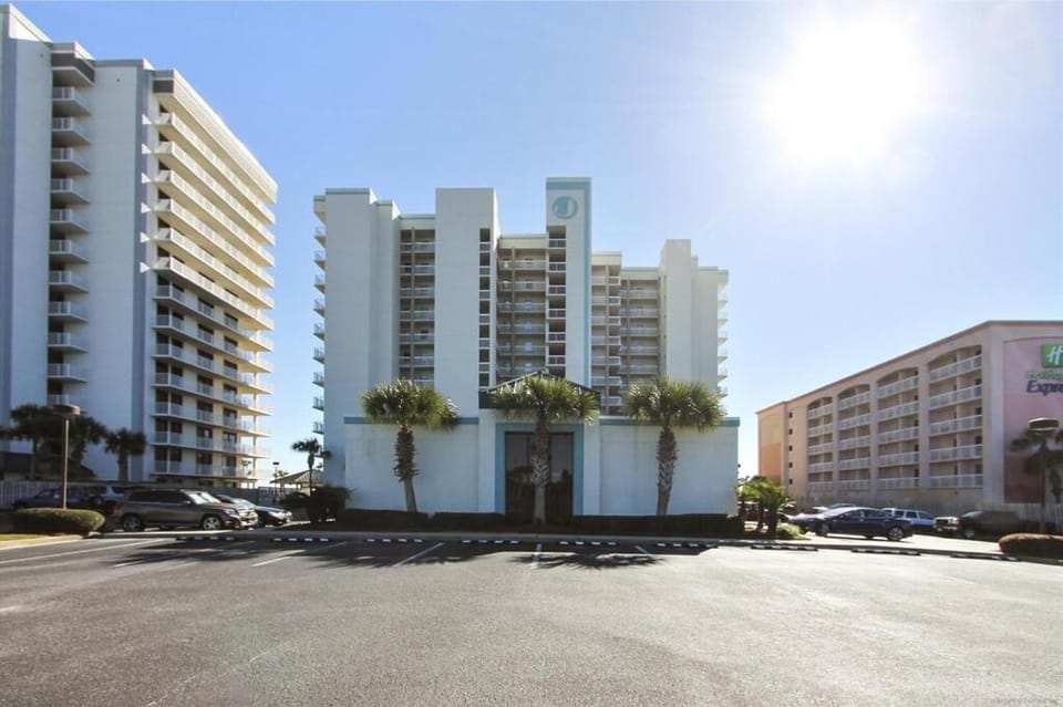 Shoalwater Unit 105 House in Orange Beach