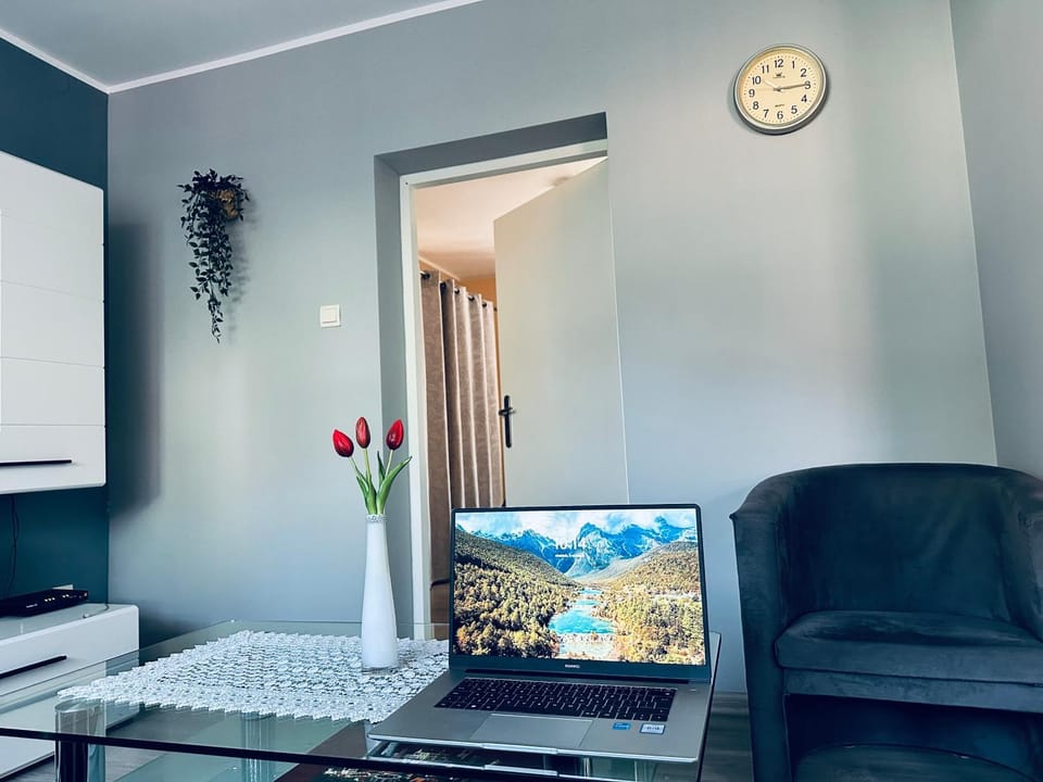Pod Dębem Apartment in Lower Silesian Voivodeship