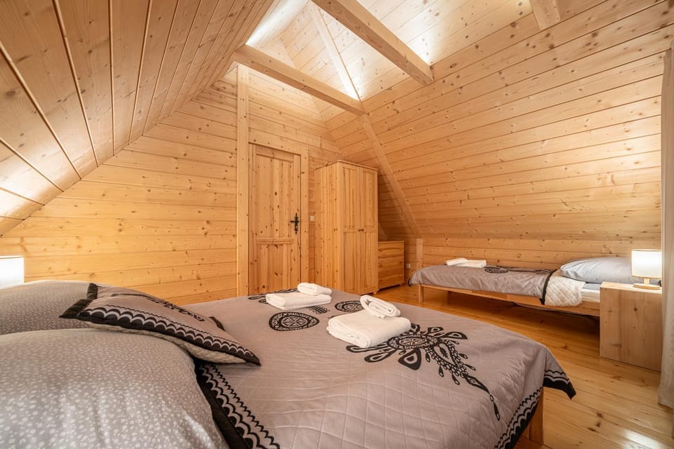 Bed, Photo of the whole room, Bedroom, towels, wardrobe