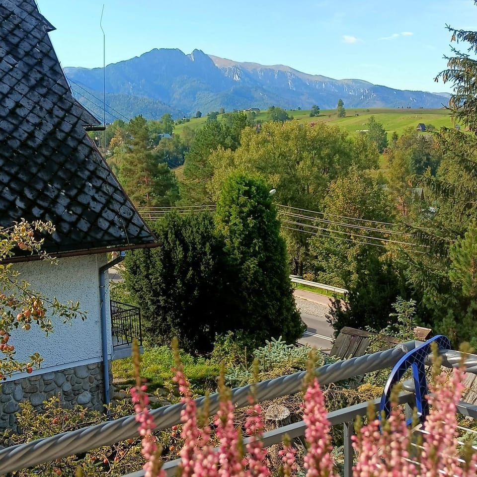 Landmark view, Mountain view