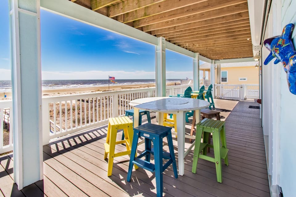 Balcony/Terrace, Seating area, Beach, Sea view