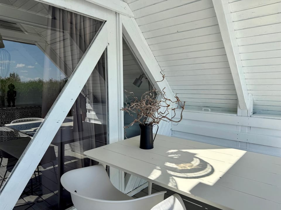 Balcony/Terrace, Dining area