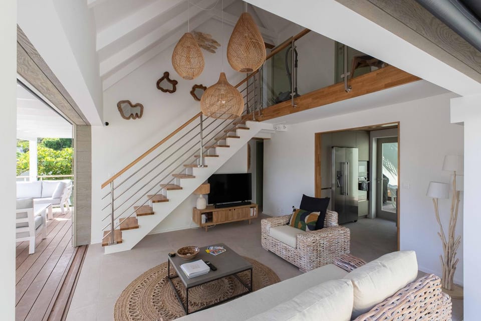 Communal lounge/ TV room, TV and multimedia, Living room