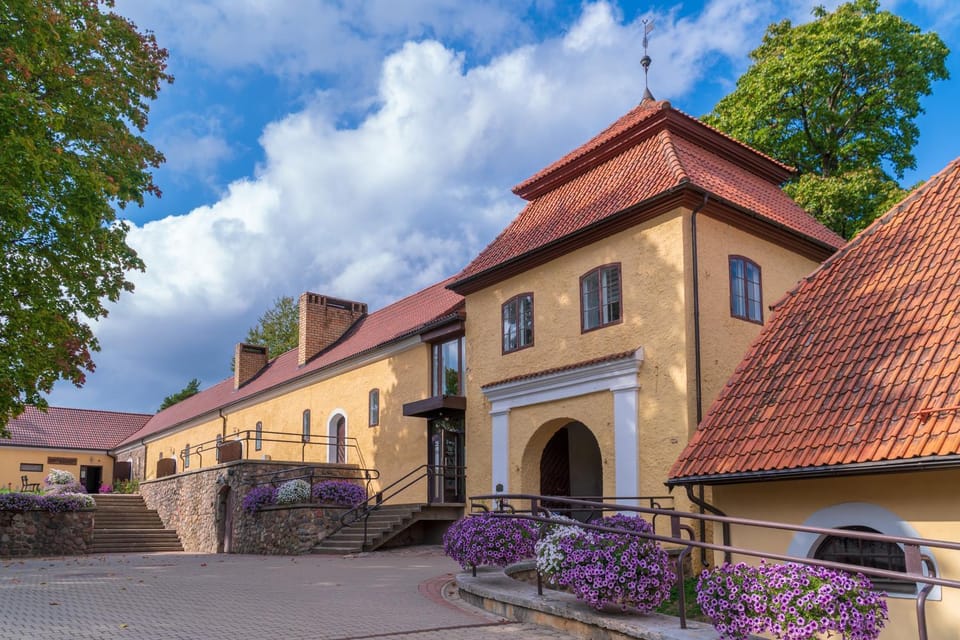 Inner courtyard view