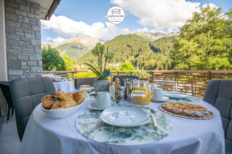 Mountain view, Breakfast, Continental breakfast, Buffet breakfast