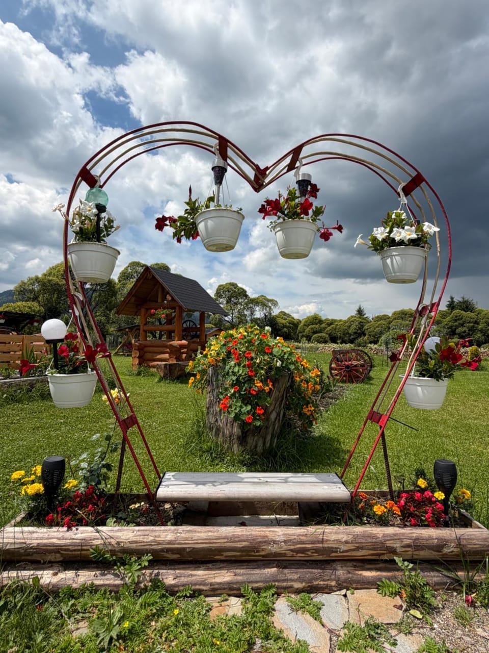 Pensiunea Poiana Dornei Bed and Breakfast in Romania