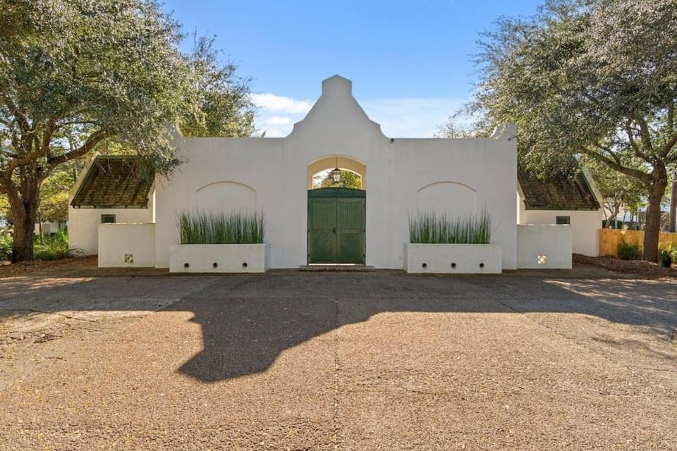 Ocean Serenade House in Inlet Beach
