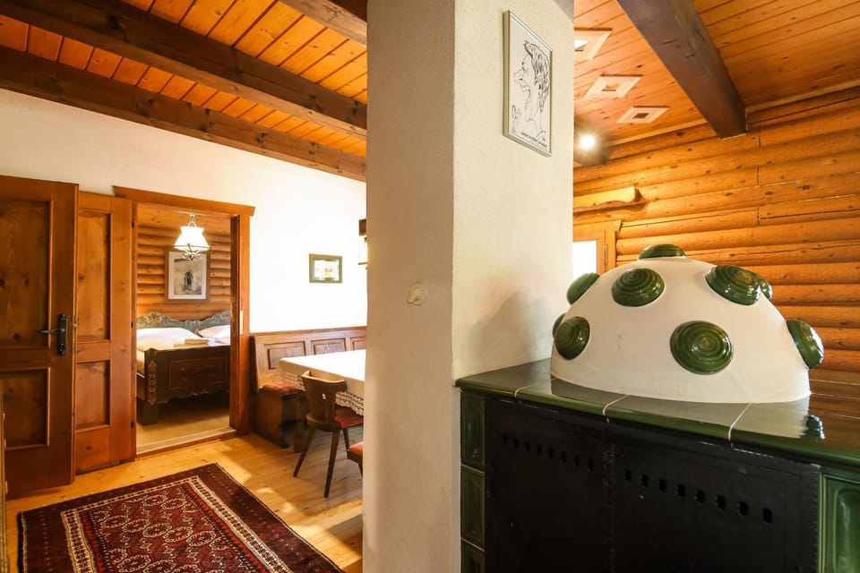 Living room, Dining area, Bedroom