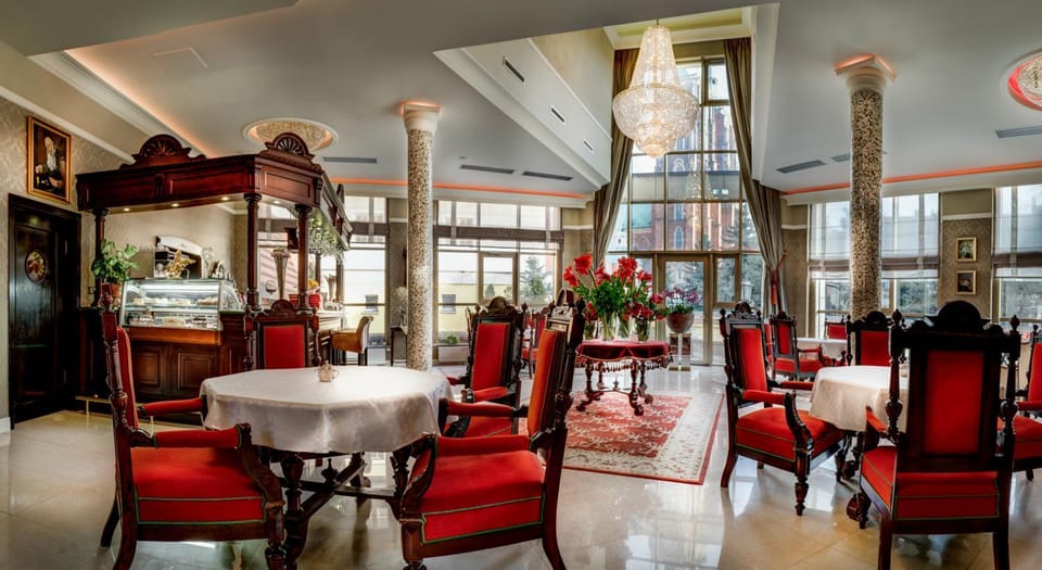 Restaurant/places to eat