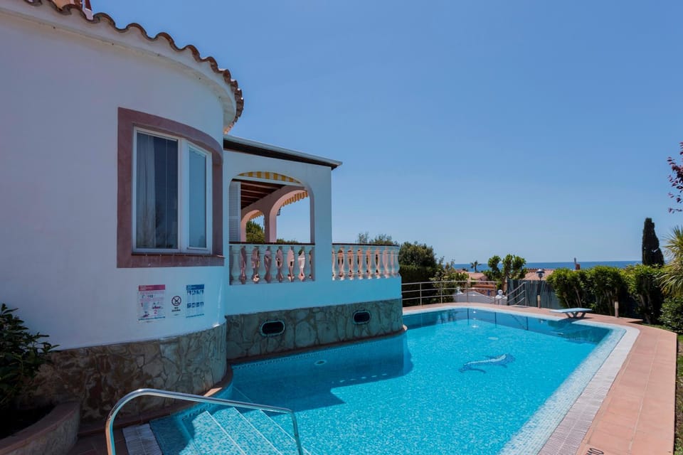 Pool view, Swimming pool