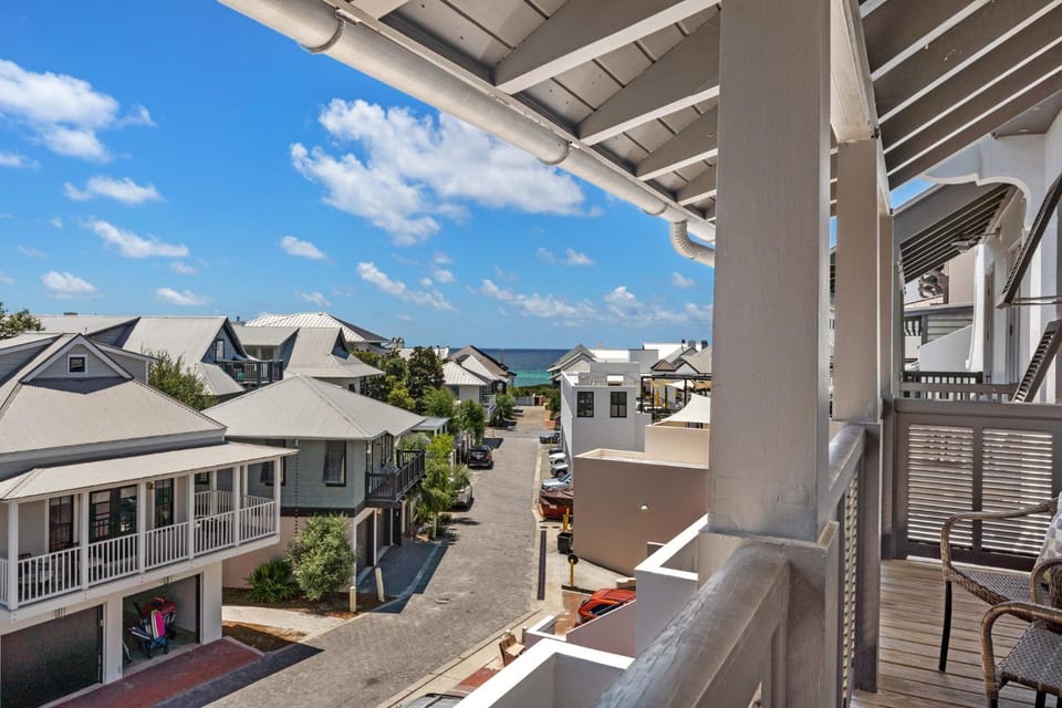 The Savannah Unit 2E Apartment in Rosemary Beach