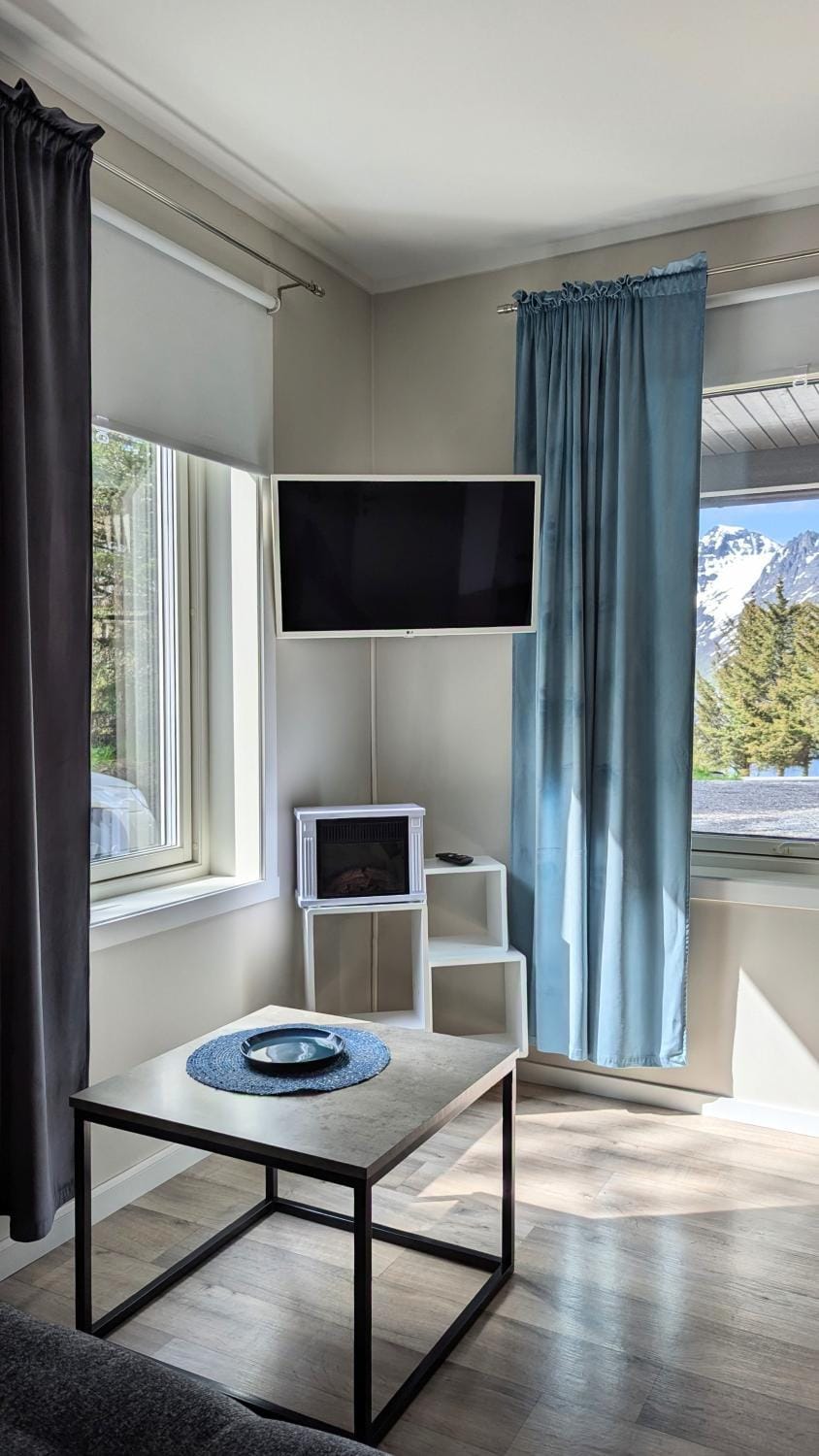 View (from property/room), Living room, Mountain view, Sea view