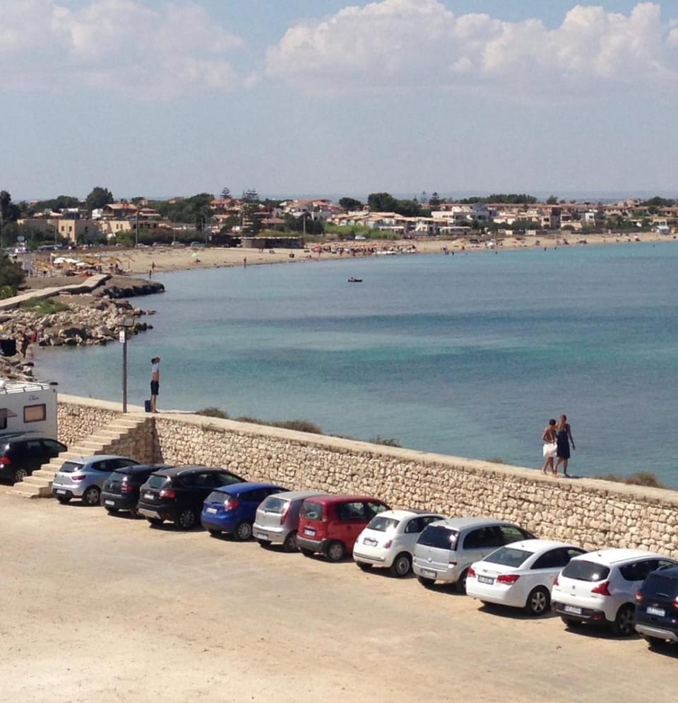 Sea House House in Marzamemi